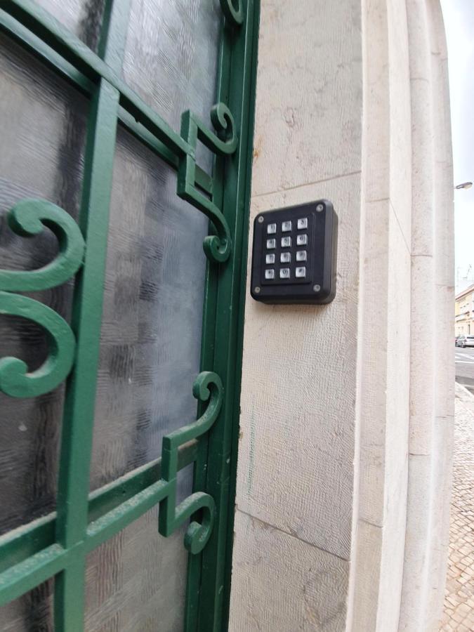Inn Faro - Casa Amarela - Guest House Екстер'єр фото